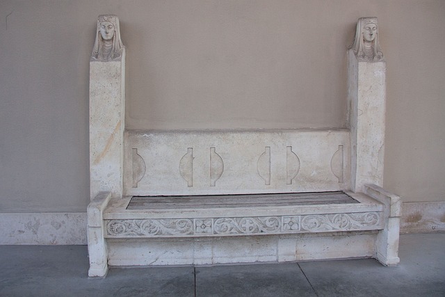 凭借她的坚 凭借她的坚